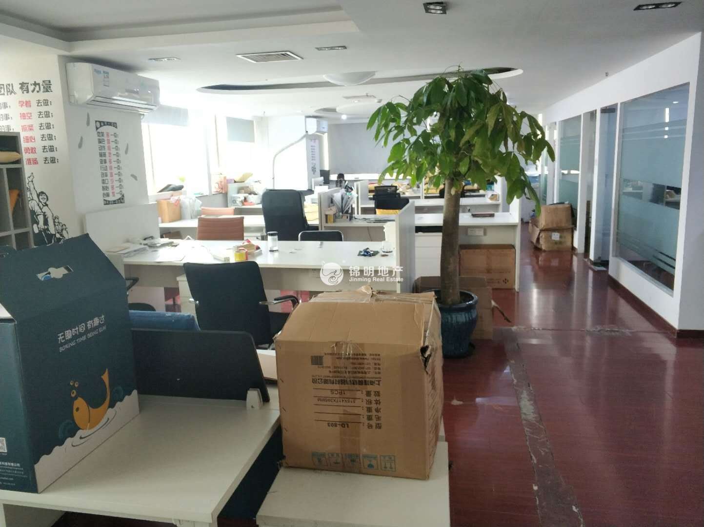 潍坊嘉兴大厦51平米写字楼出租